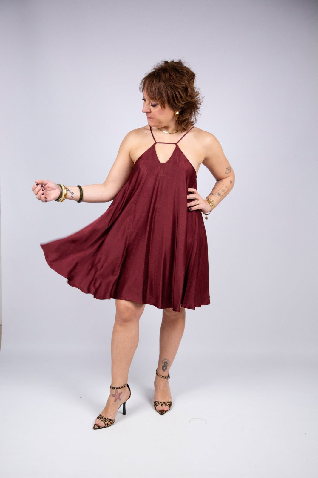 Kaos abito corto con spallina