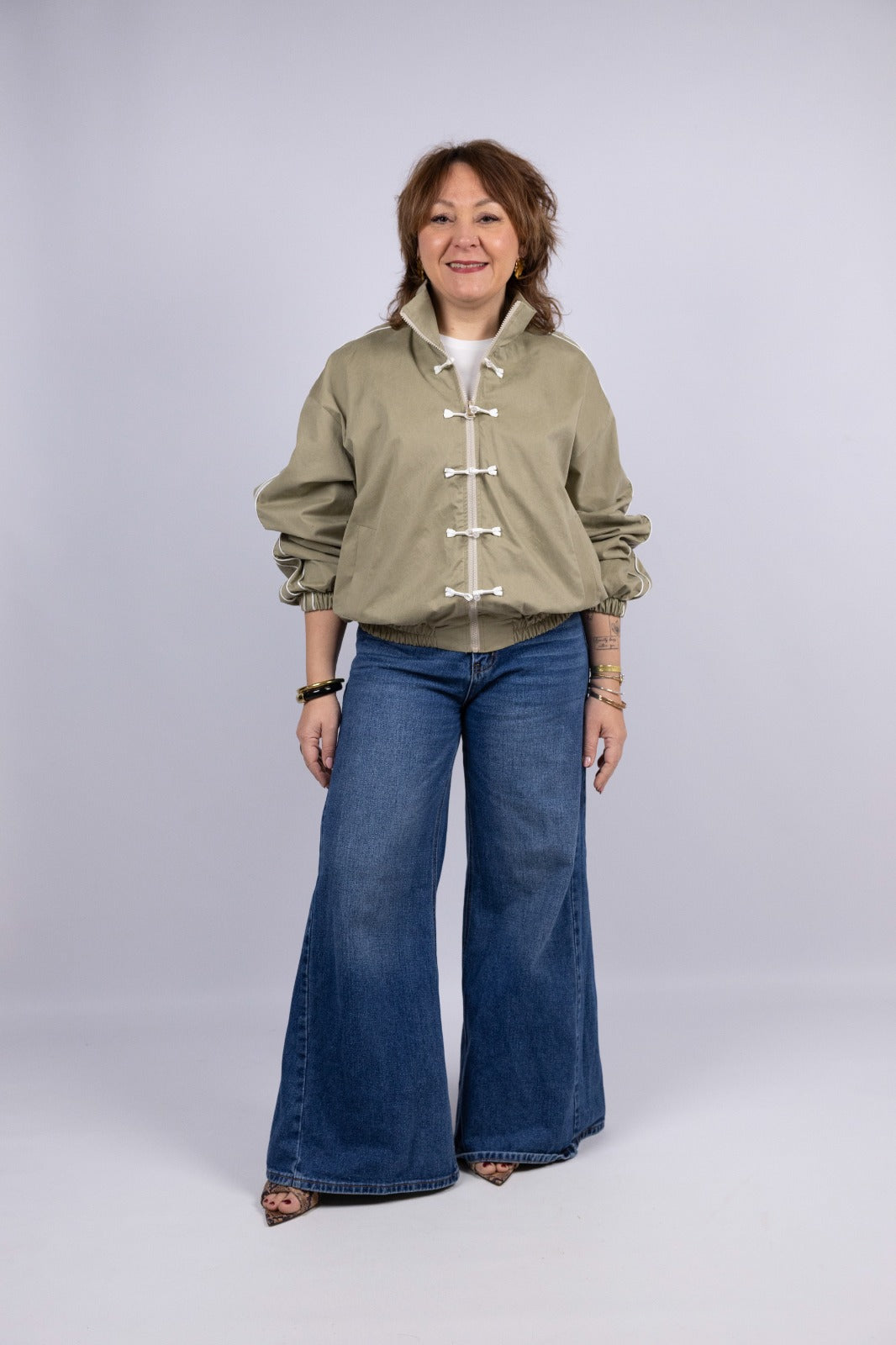 Motel diffusione moda bomber con alamari