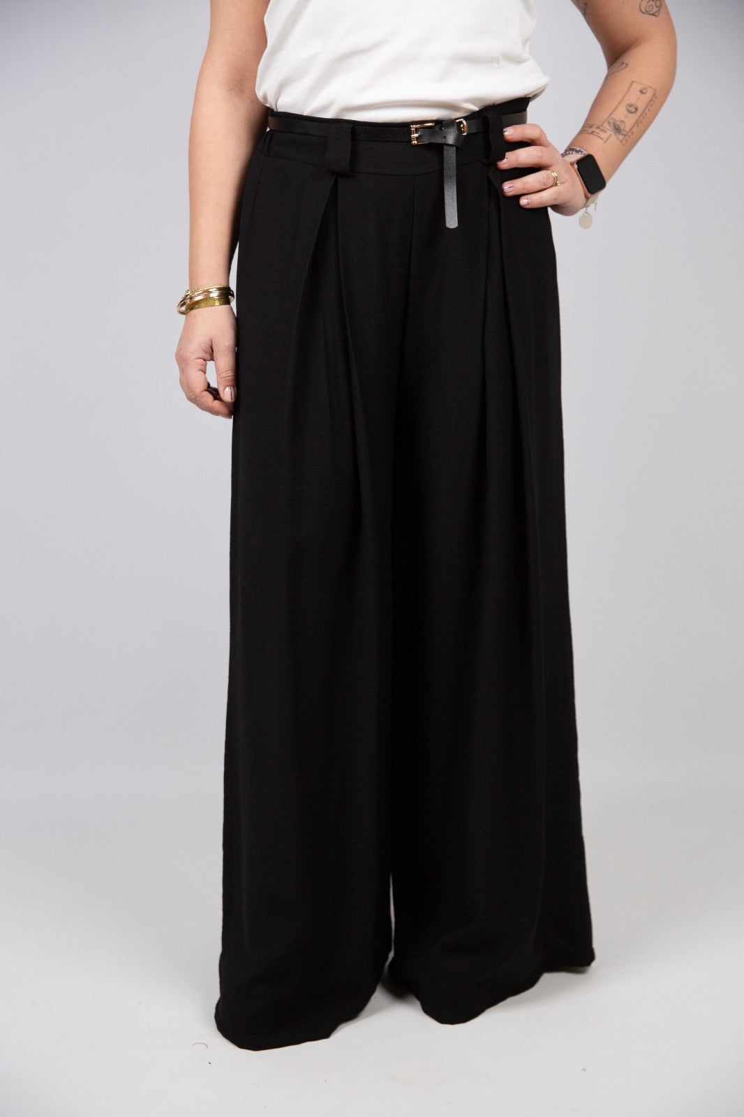 Atelier55 Pantalone fluido con elastico in vita