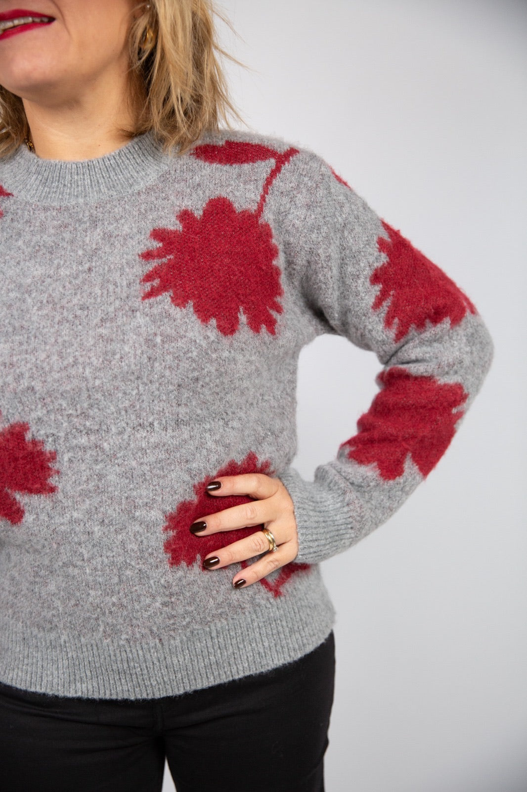 Wild pony maglia grigia con fiore