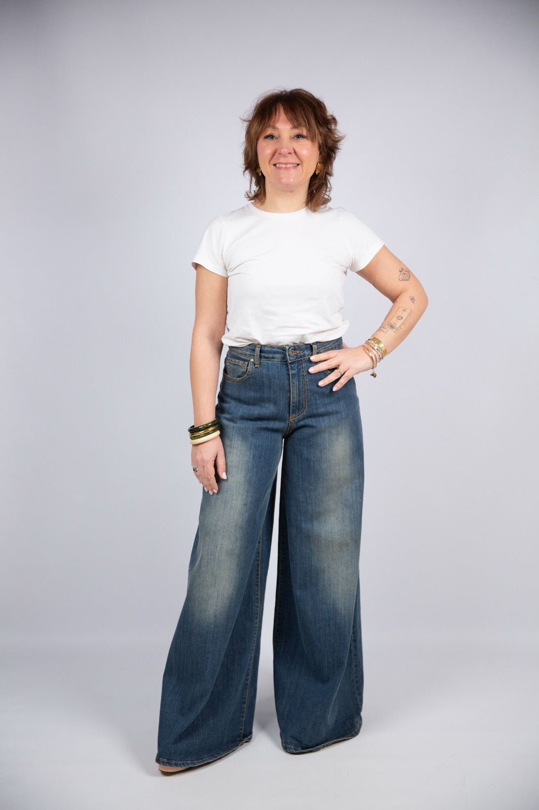 Motel diffusione moda jeans extra flare