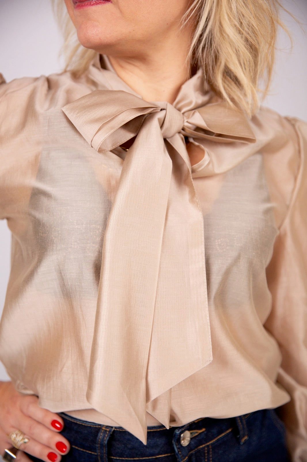 Kaos Blusa con fiocco