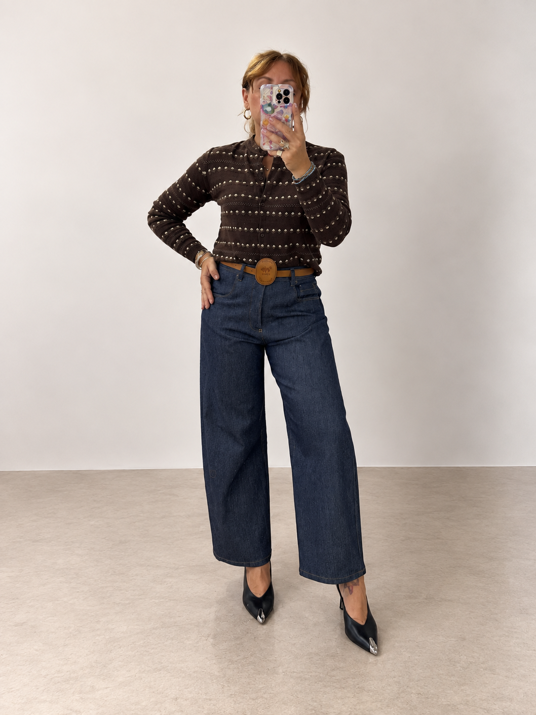 Tensione in jeans barrel cintura