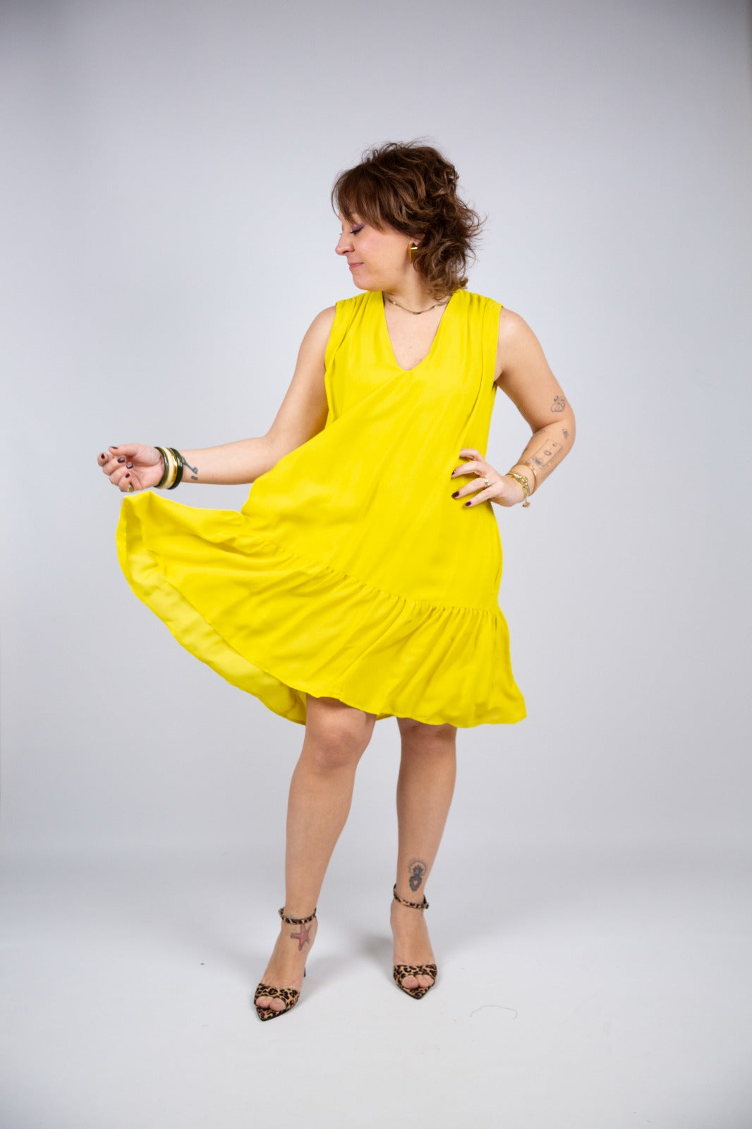 Icona kaos  abito corto con cintura