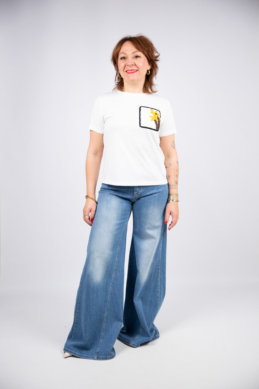 Compania fantastica t-shirt con applicazione in crochet