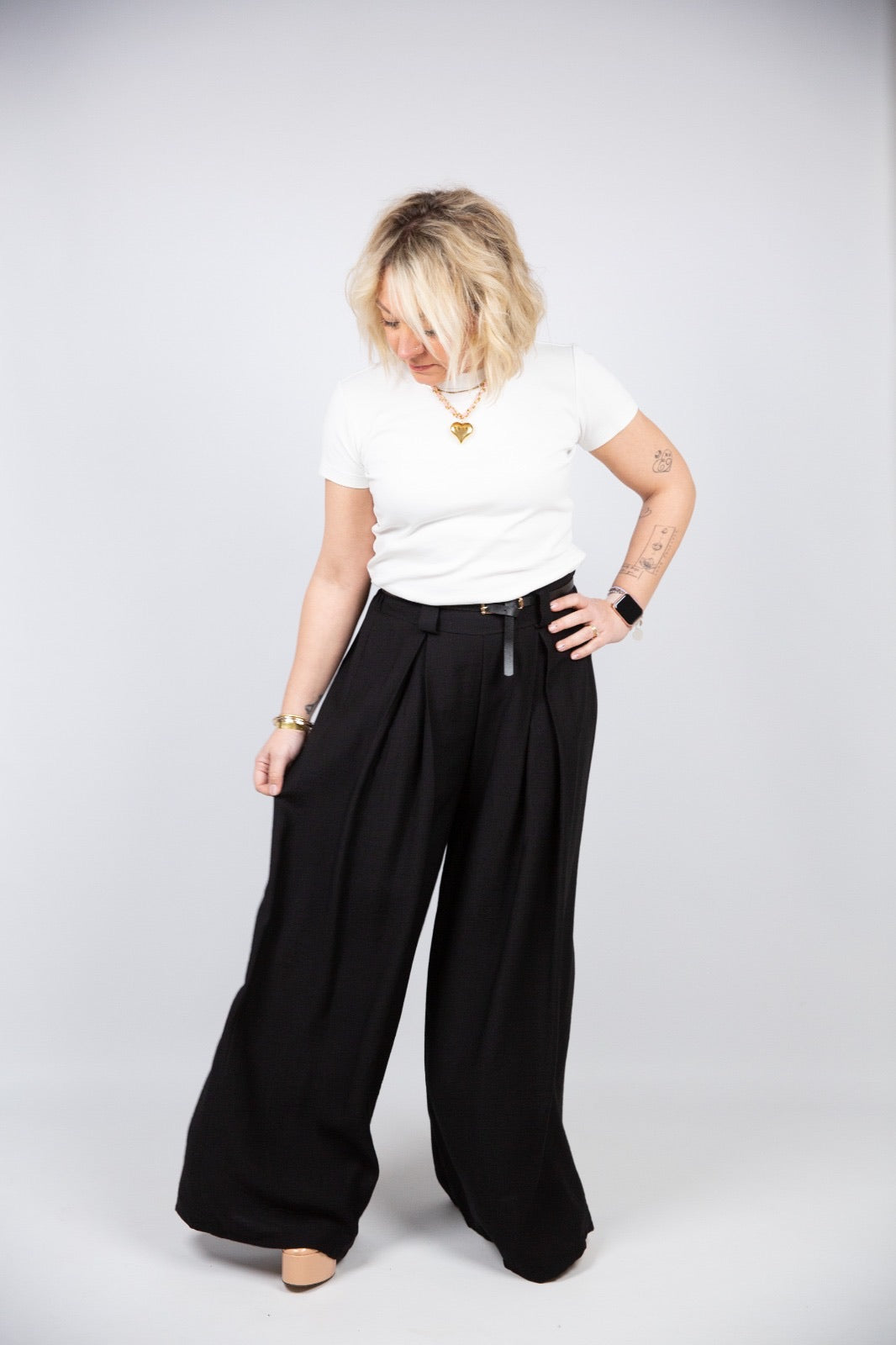 Atelier55 Pantalone fluido con elastico in vita