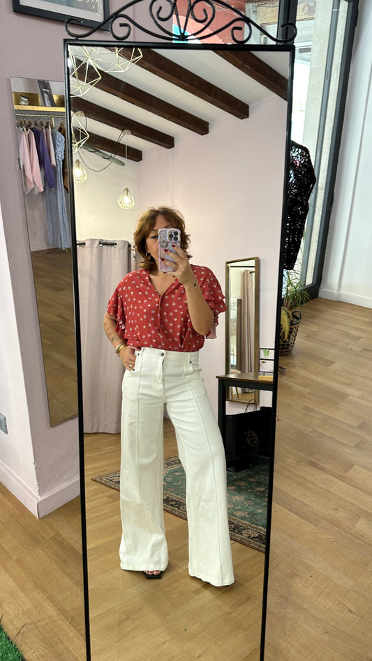 Le streghe blusa in viscosa con volant e fiorellini