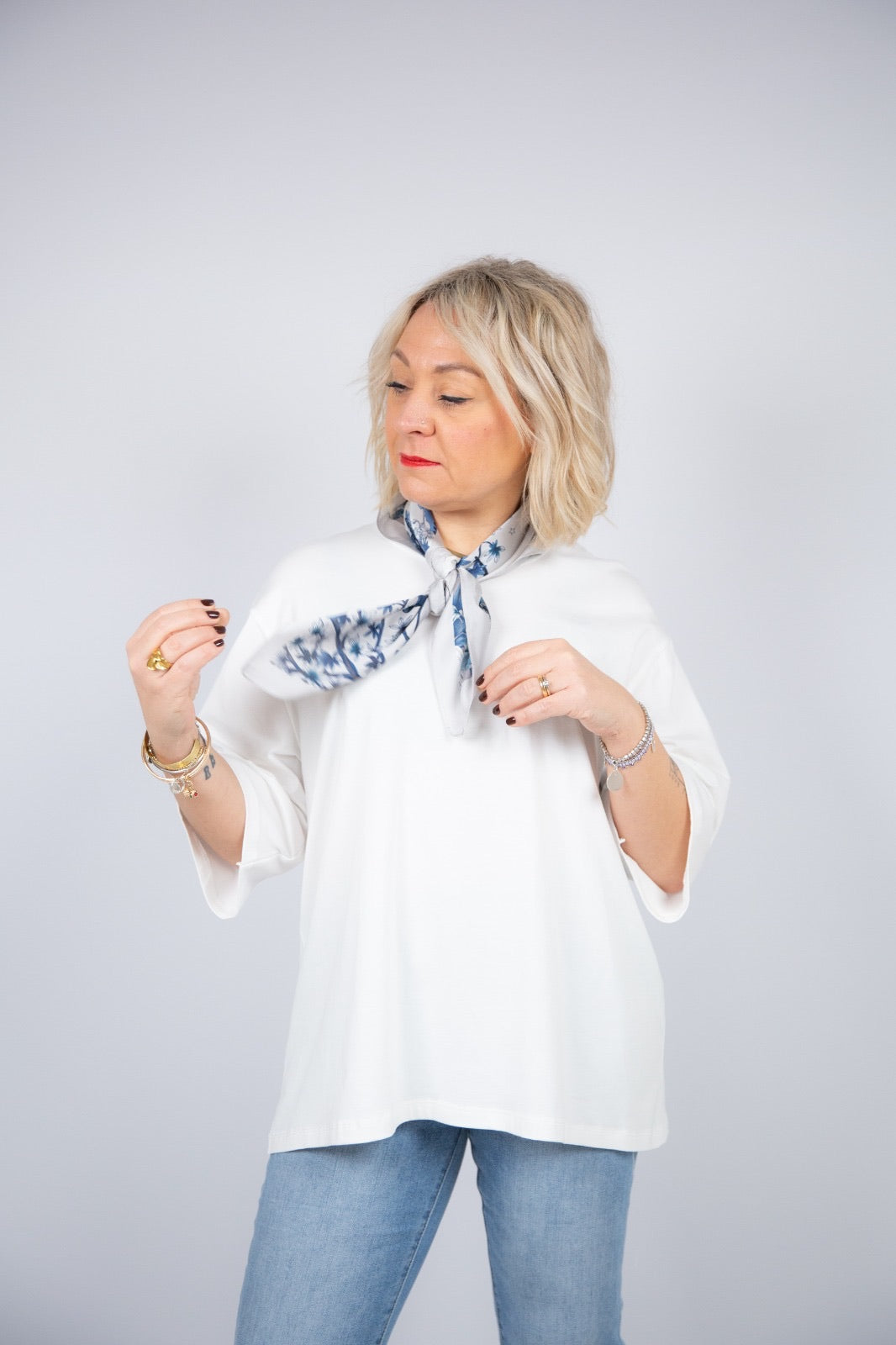 Susy mix T-shirt con foulard