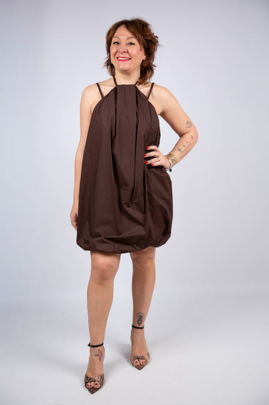 Kaos vestito corto con scollo sulle schiena