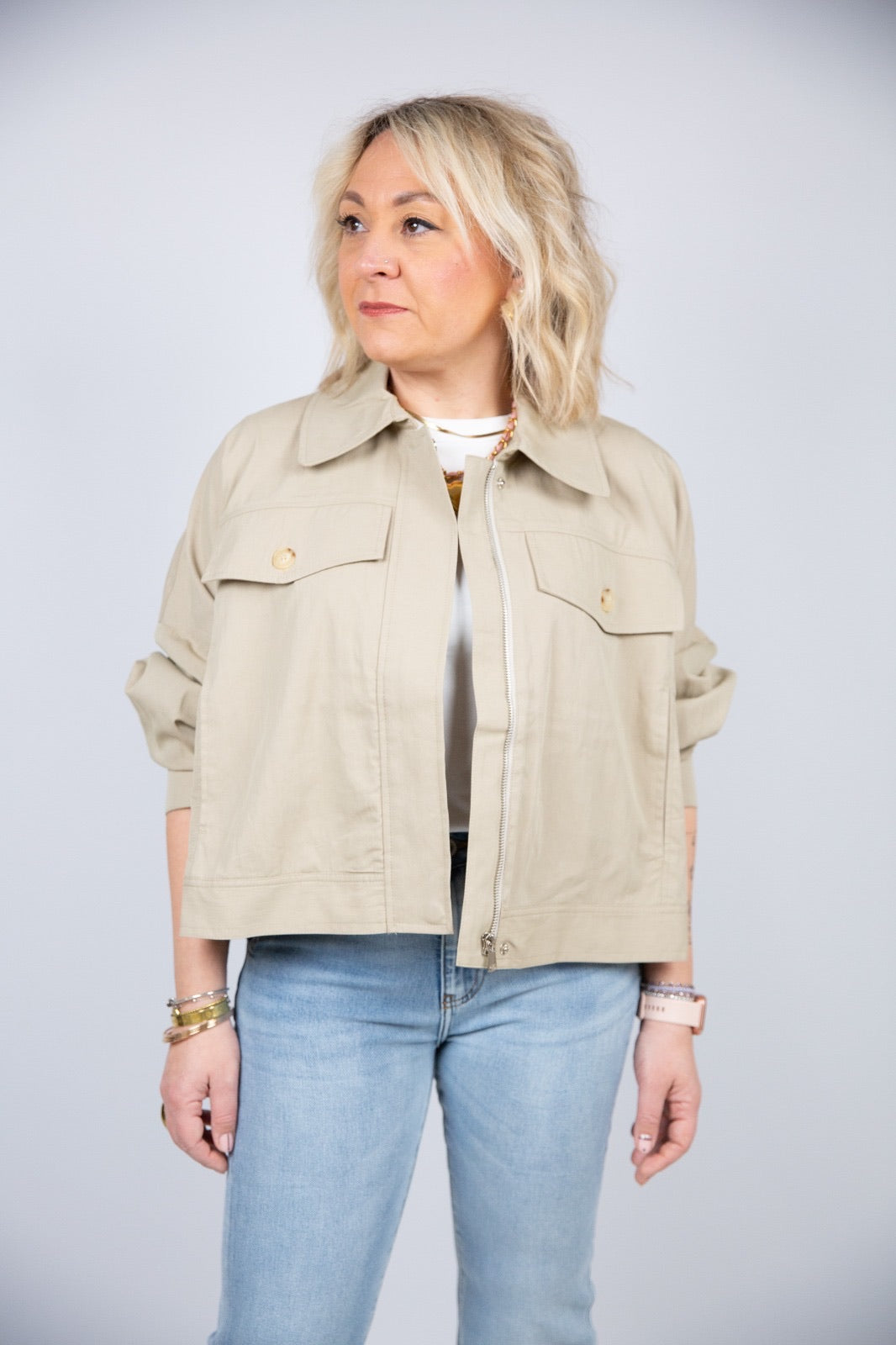 Wiya Trench corto