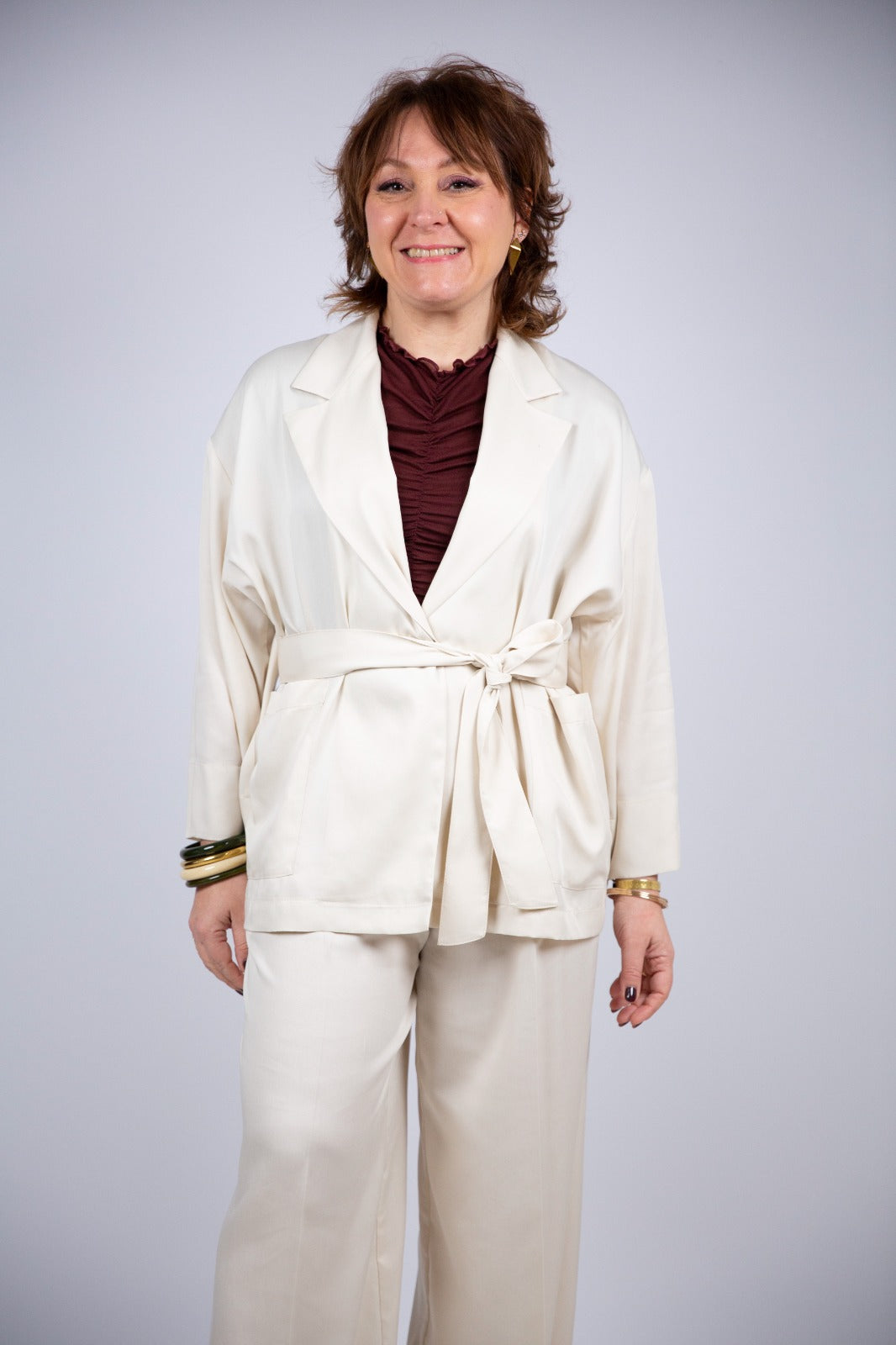 Icona kaos giacca a kimono con cintura