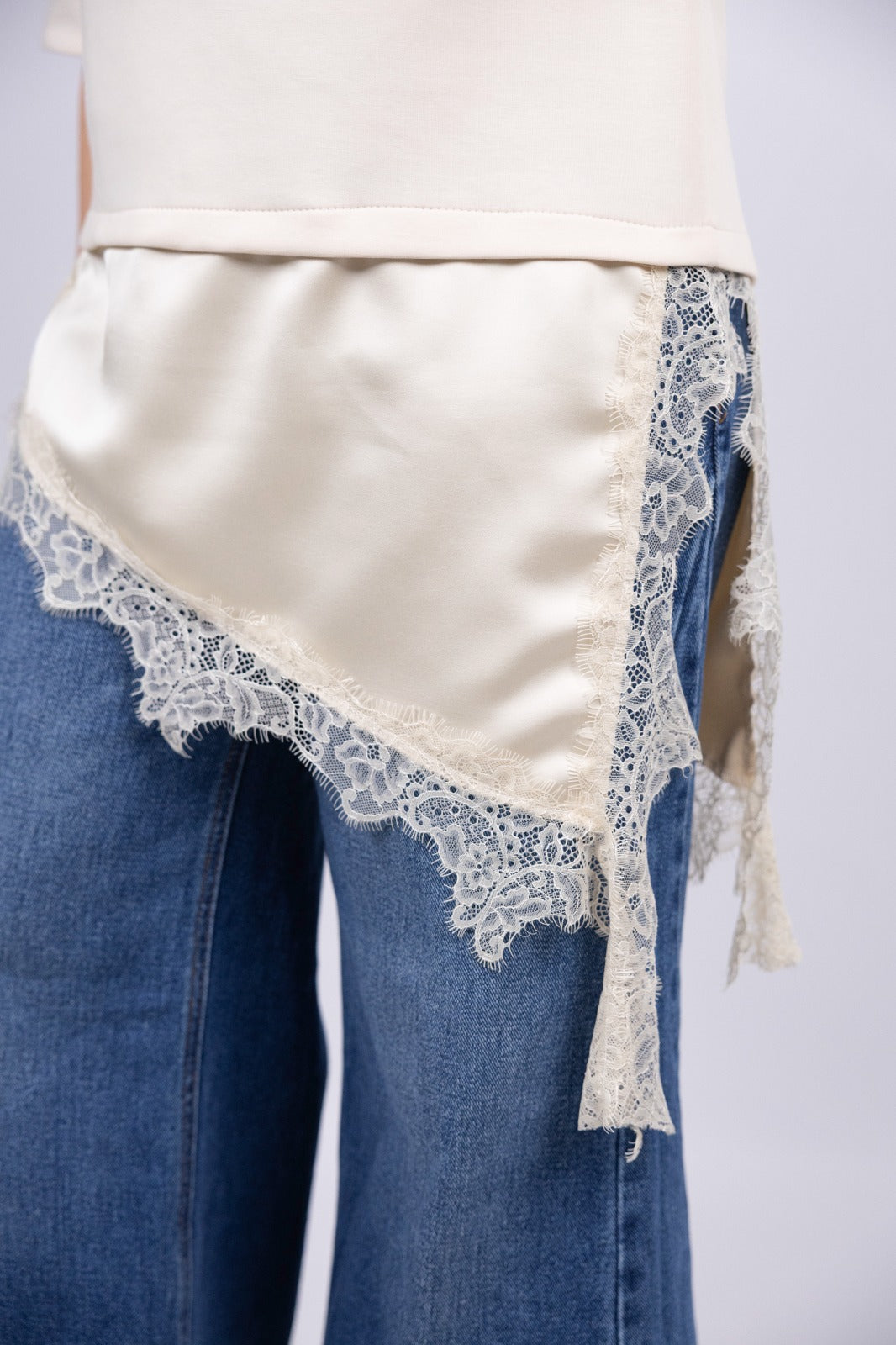 Atelier55 t-shirt con pizzo