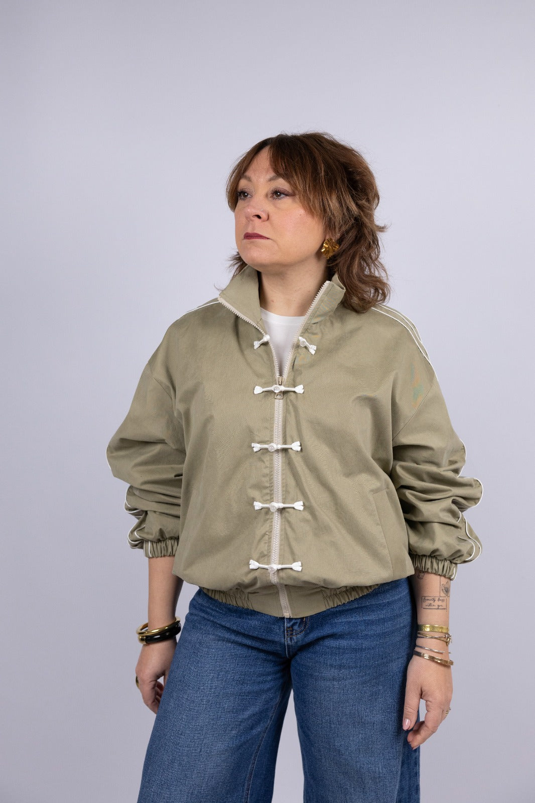 Motel diffusione moda bomber  con alamari
