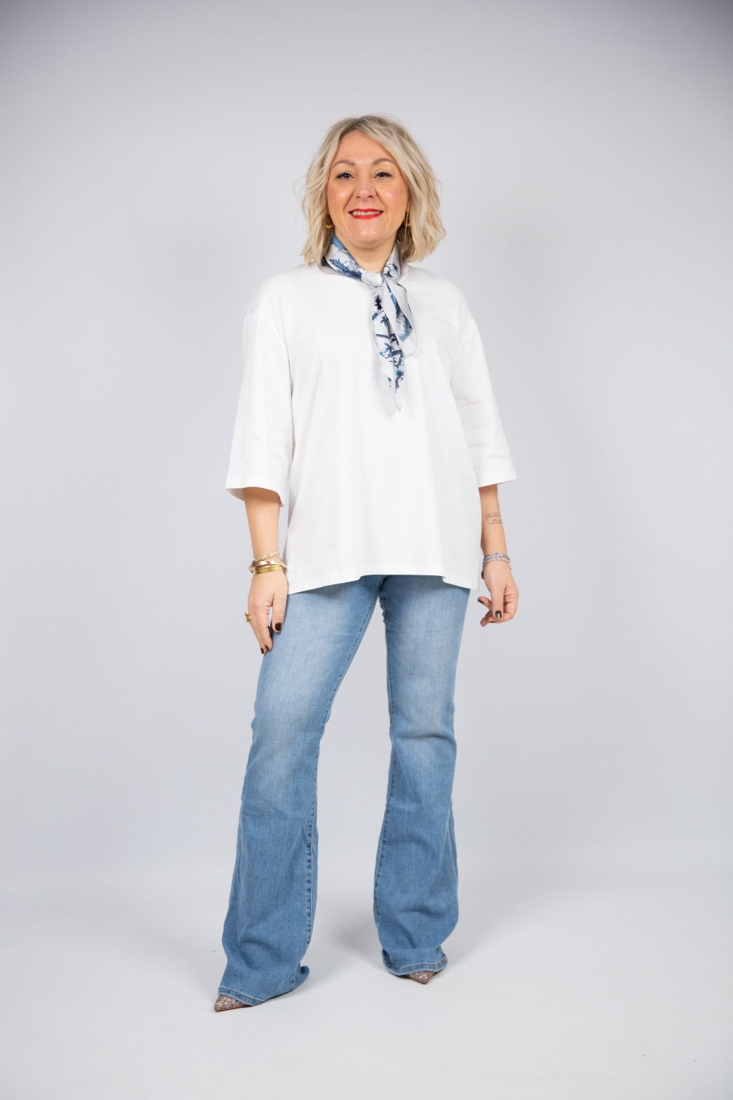 Susy mix T-shirt con foulard