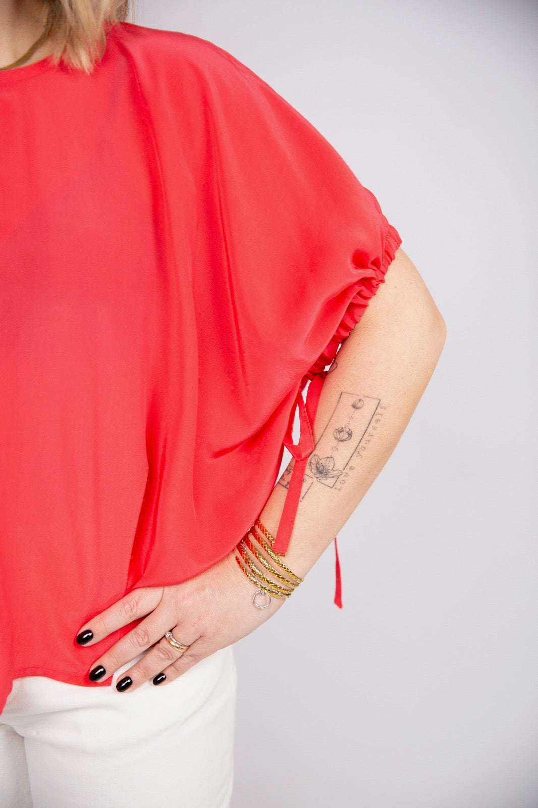 Icona blusa corallo in misto seta