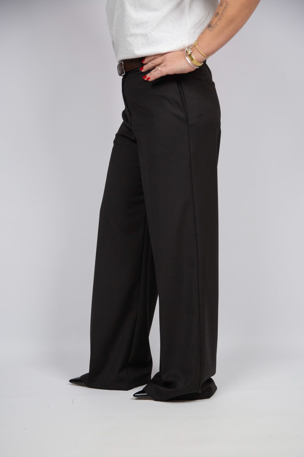 Motel diffusione moda pantalone palazzo