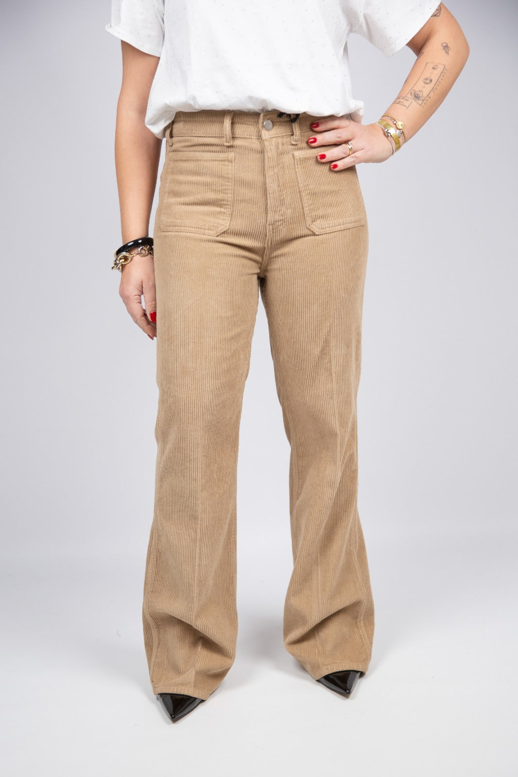 Arita pantalone taschino velluto beige