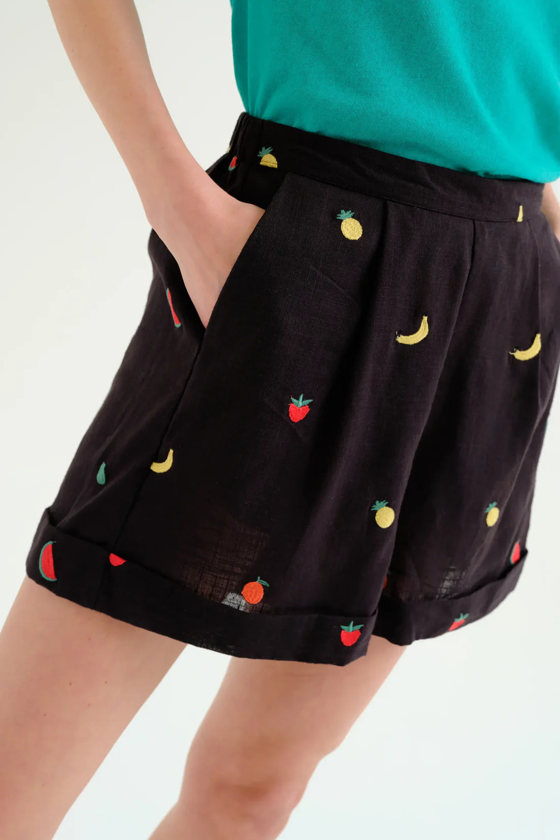 Compania fantastica shorts con ricamo frutta