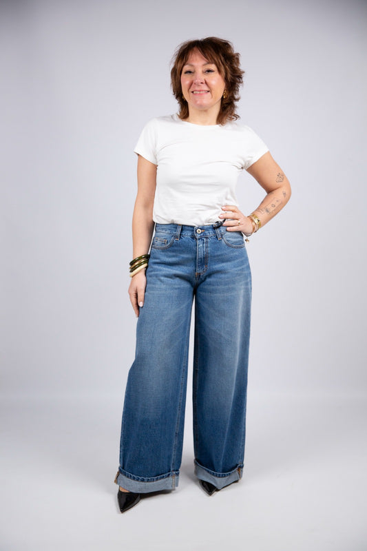 Arita Jeans gamba larga lavaggio medio