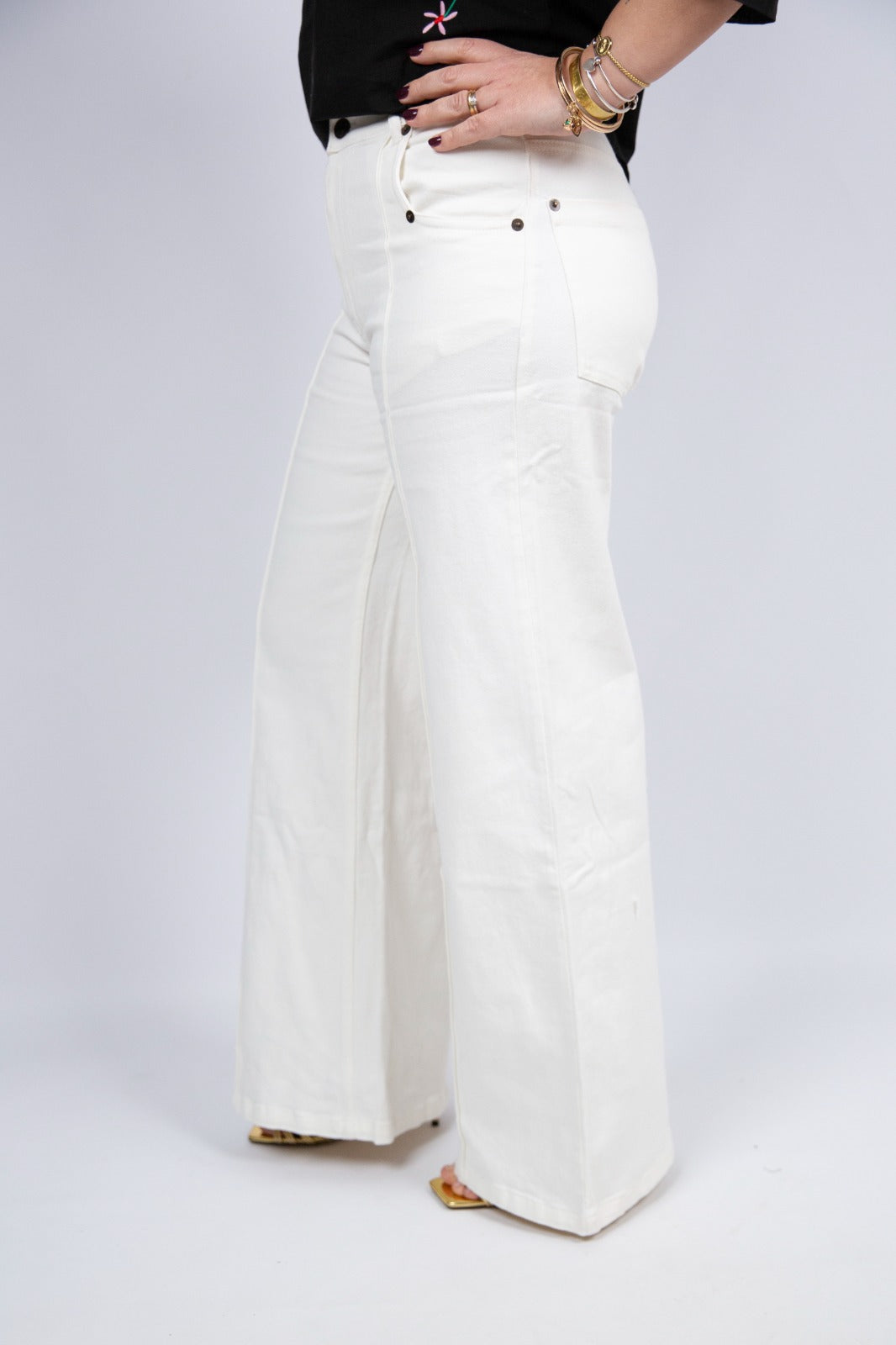 Wild pony jeans modello pantaloni bianco vita media