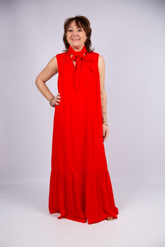 Kaos abito rosso senza maniche fiocco al collo