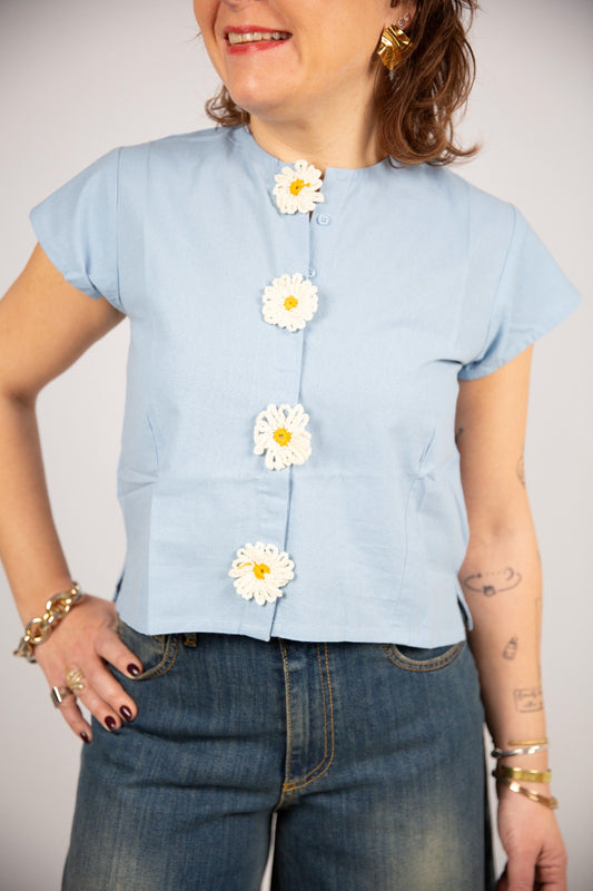 Compania fantastica camicia mezza manica con margherite applicate