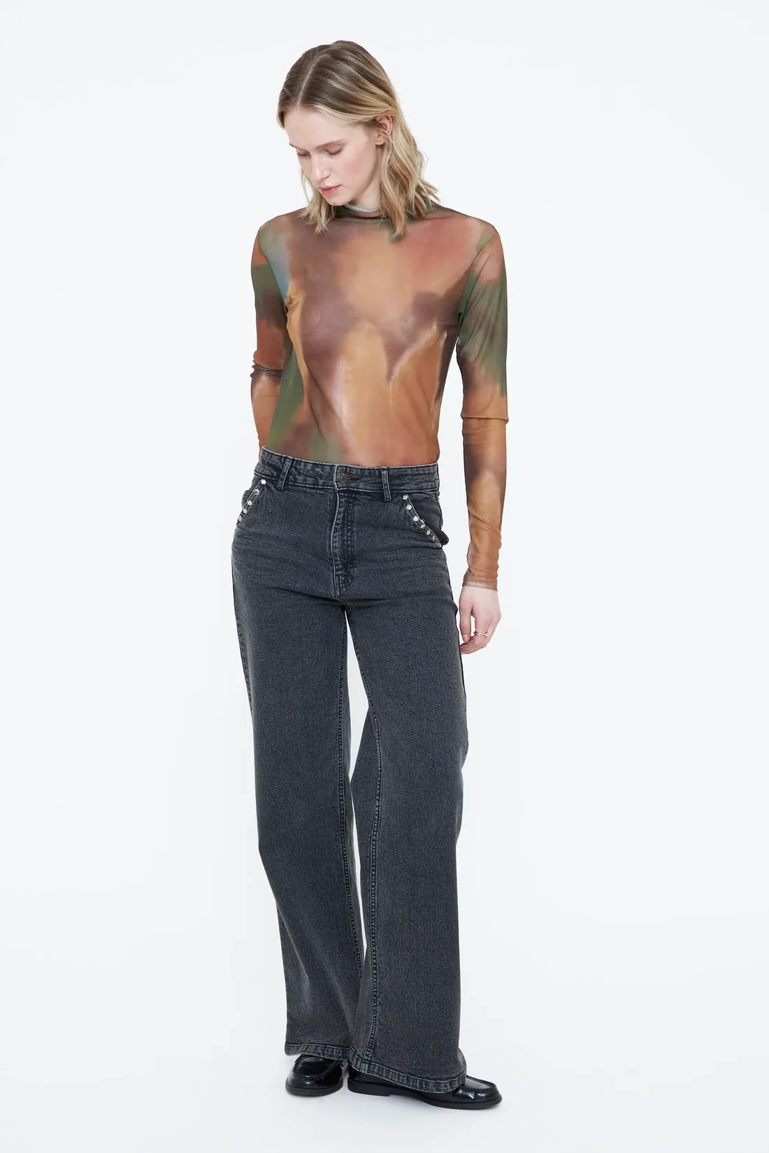 Wild pony jeans grigio con borchie