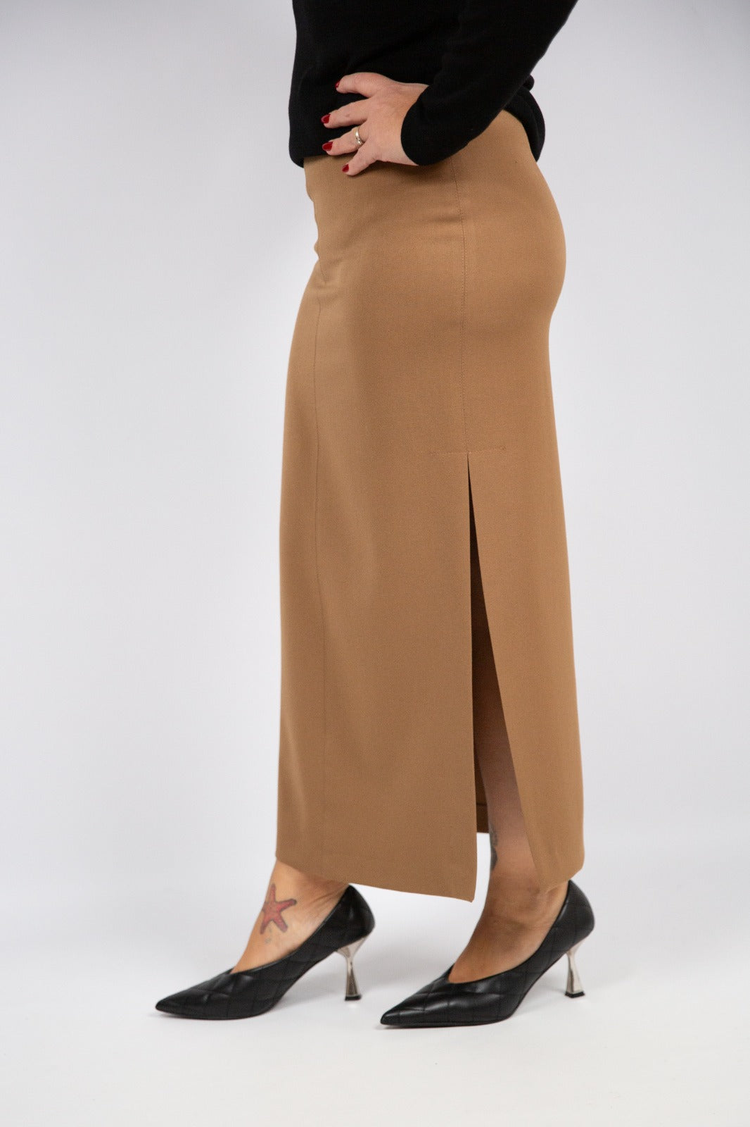 King King gonna a matita con spacco