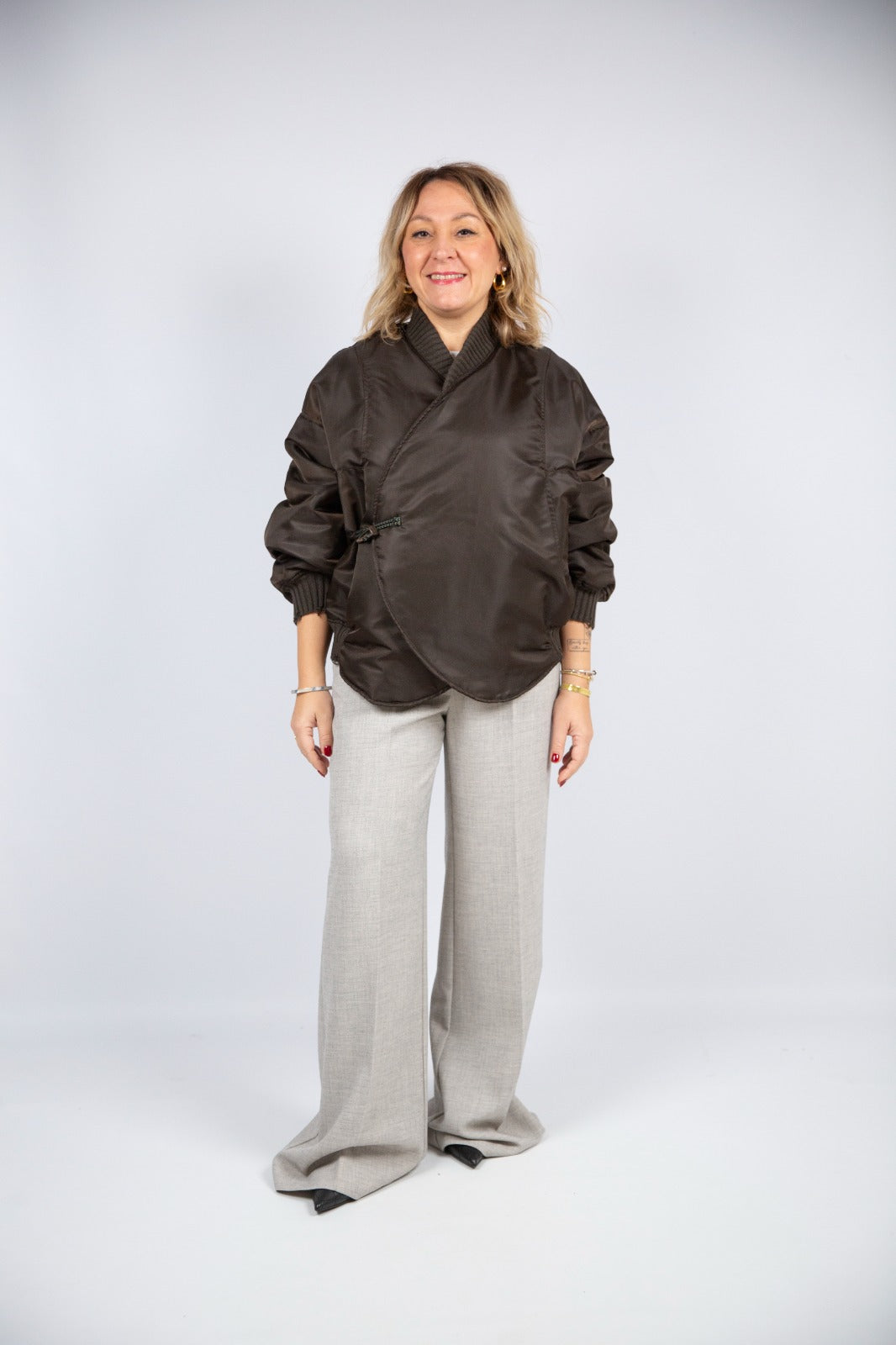 Moteldiffusionemoda Bomber test di moro allacciatura kimono