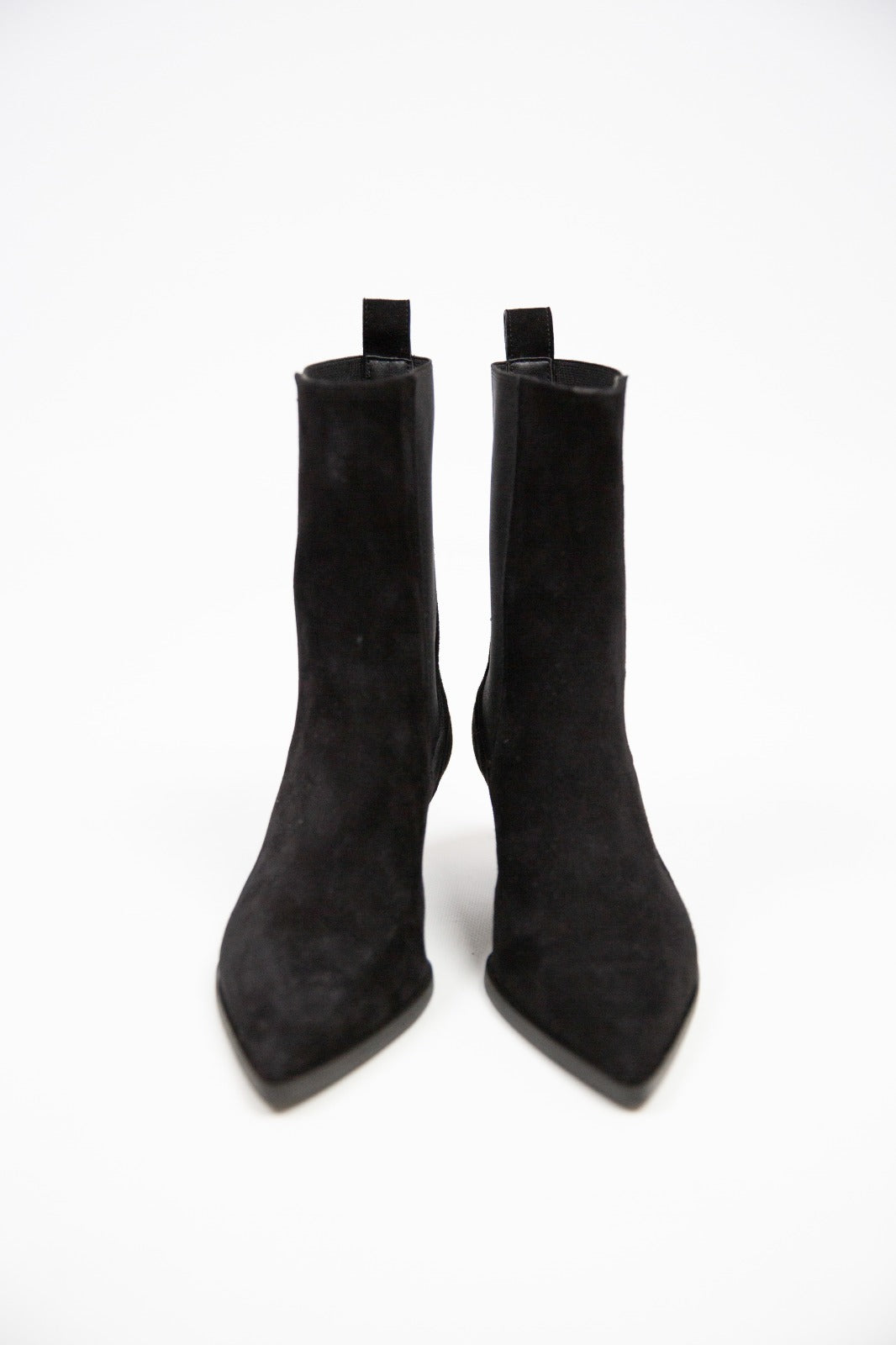 Lea gu stivaletto nero in camoscio