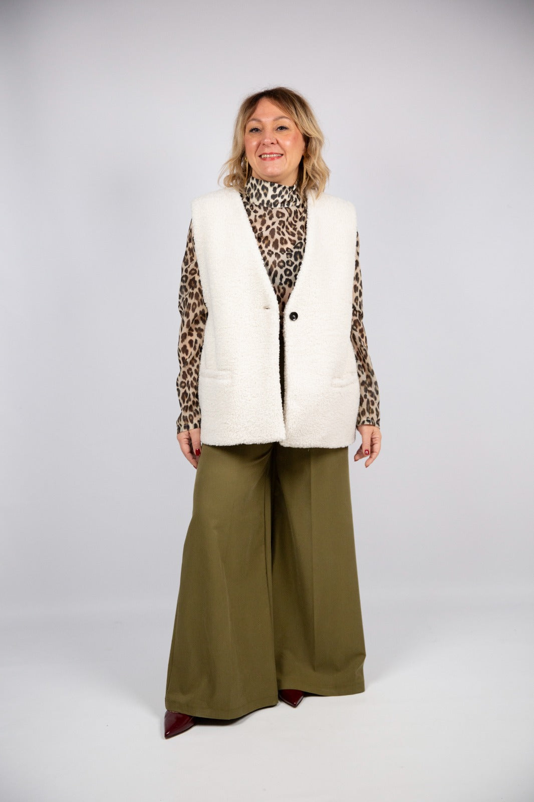 Tensione in Gilet in eco pelliccia con bottone