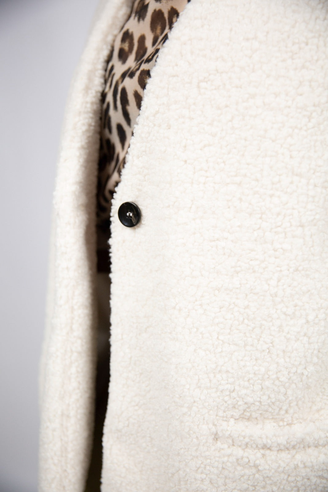 Tensione in Gilet in eco pelliccia con bottone