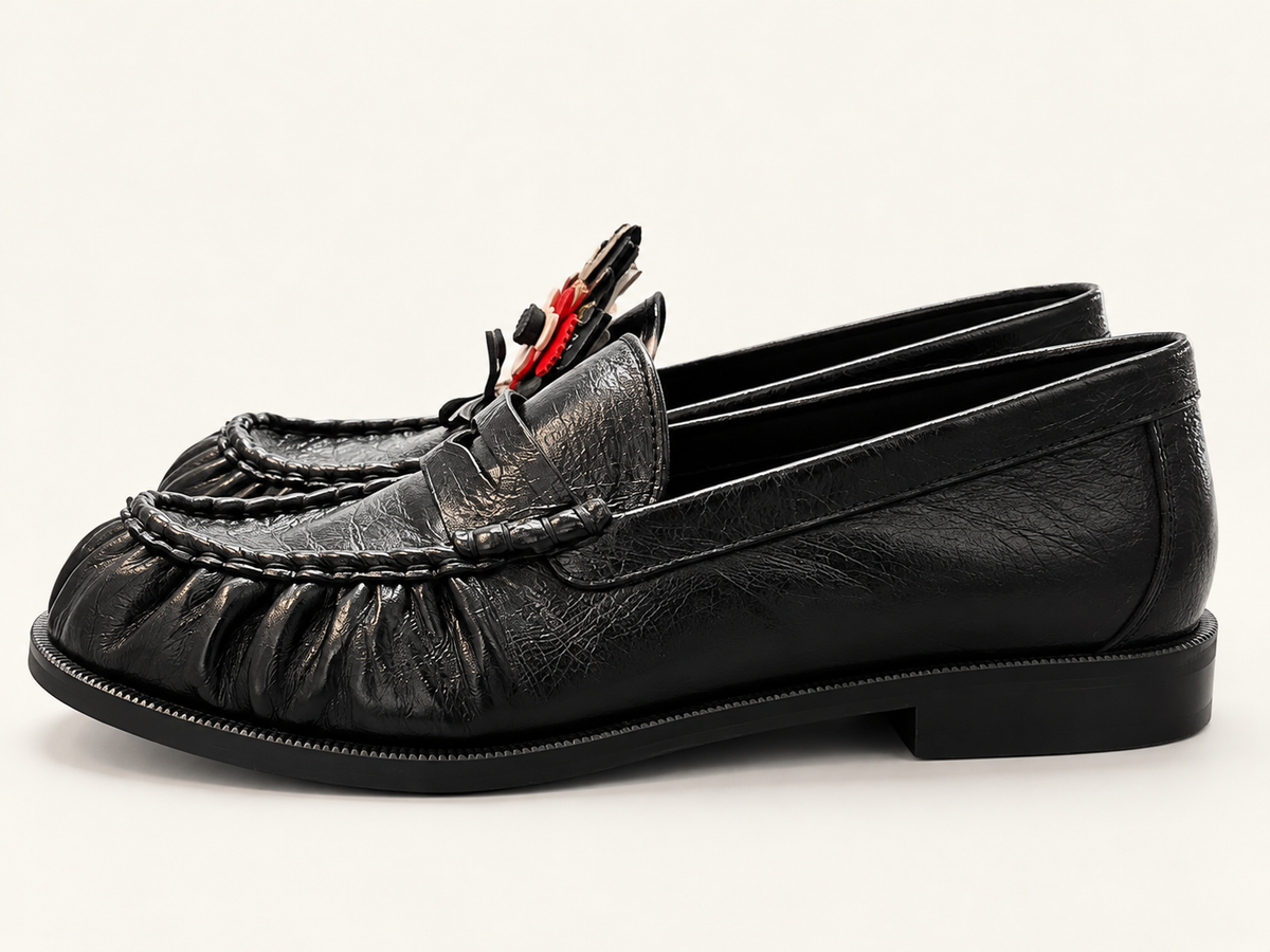 Ovyè mocassino in pelle con fiore rimovibile